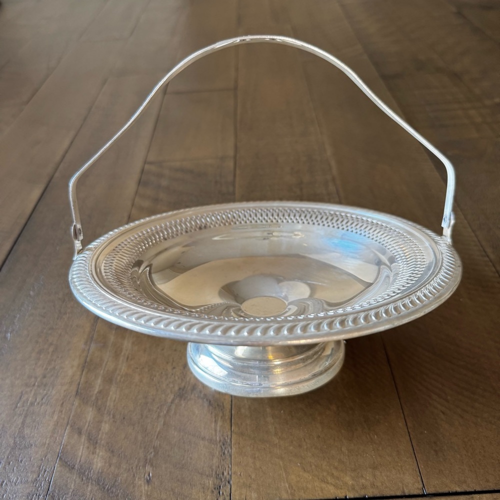 Vintage F.B.Rogers Silver Co Silver on Copper 1913 Basket, 6" High with Handle